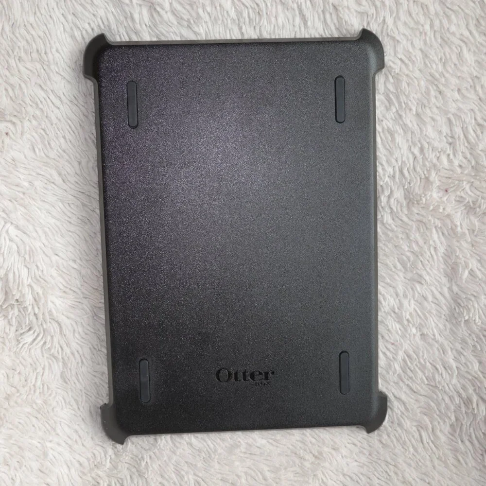 OtterBox Defender Pro Series Case for iPad 7th, 8th & 9th Gen